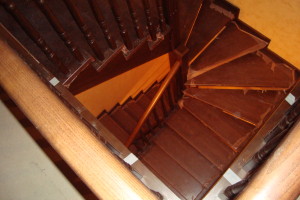 Многоэтажная лестница